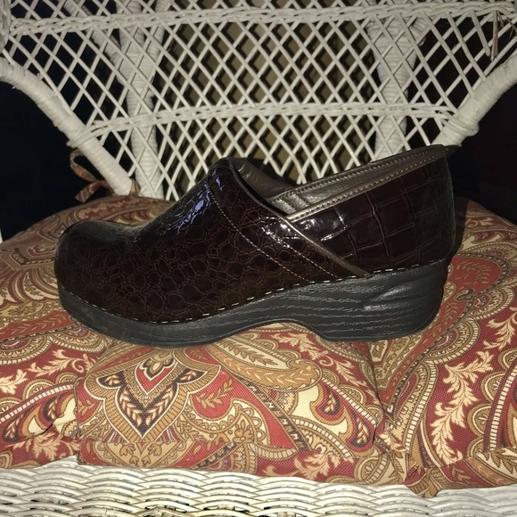 croft and barrow clogs